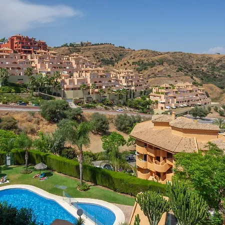 Apartment El Porton Bright In Calahonda By Costarentals - Ref 95 *